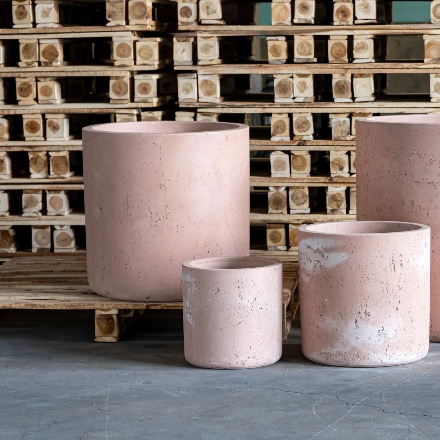 Blushstone XXL Concrete Cylinder Planter
