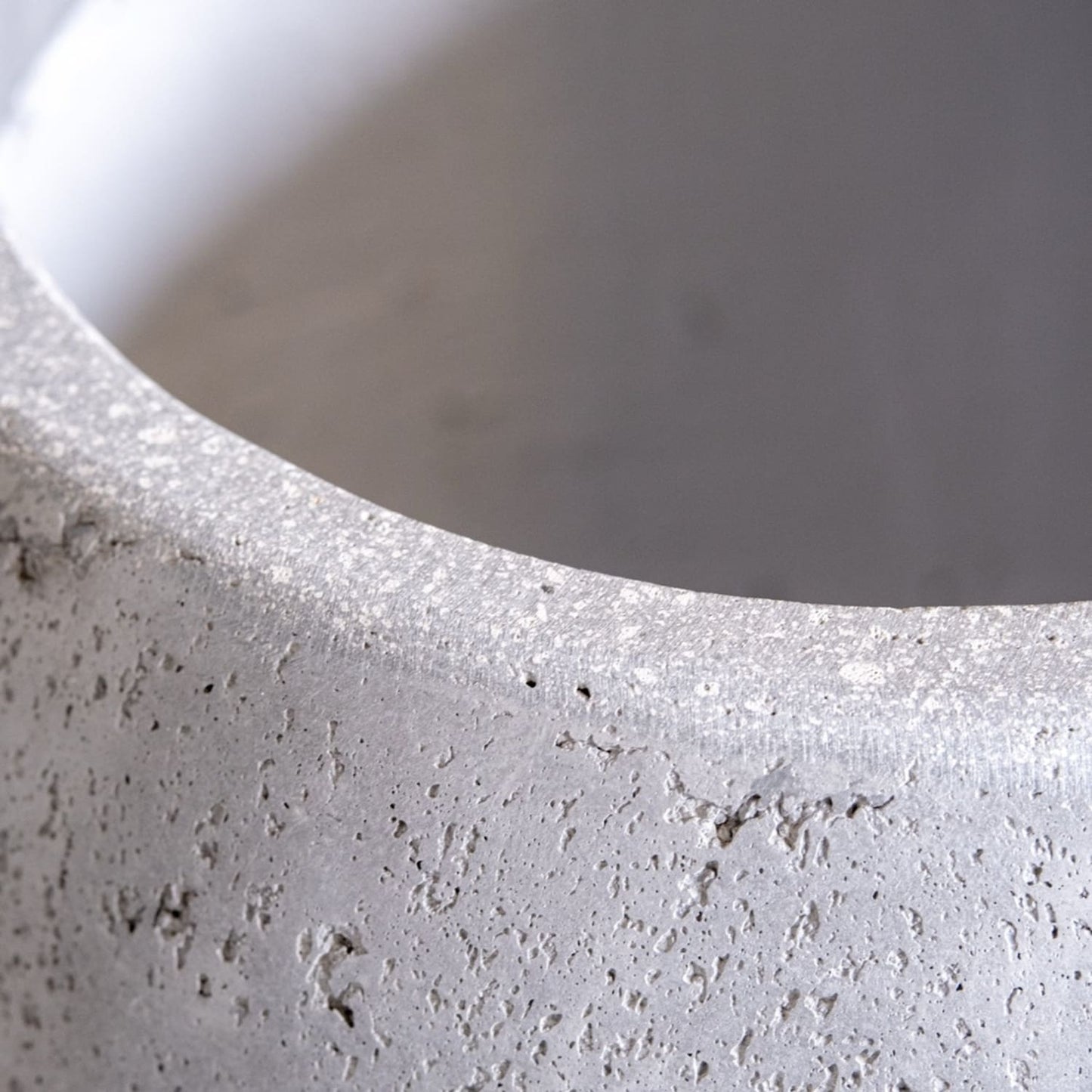Onyx Dusk XXL Concrete Sphere Planter