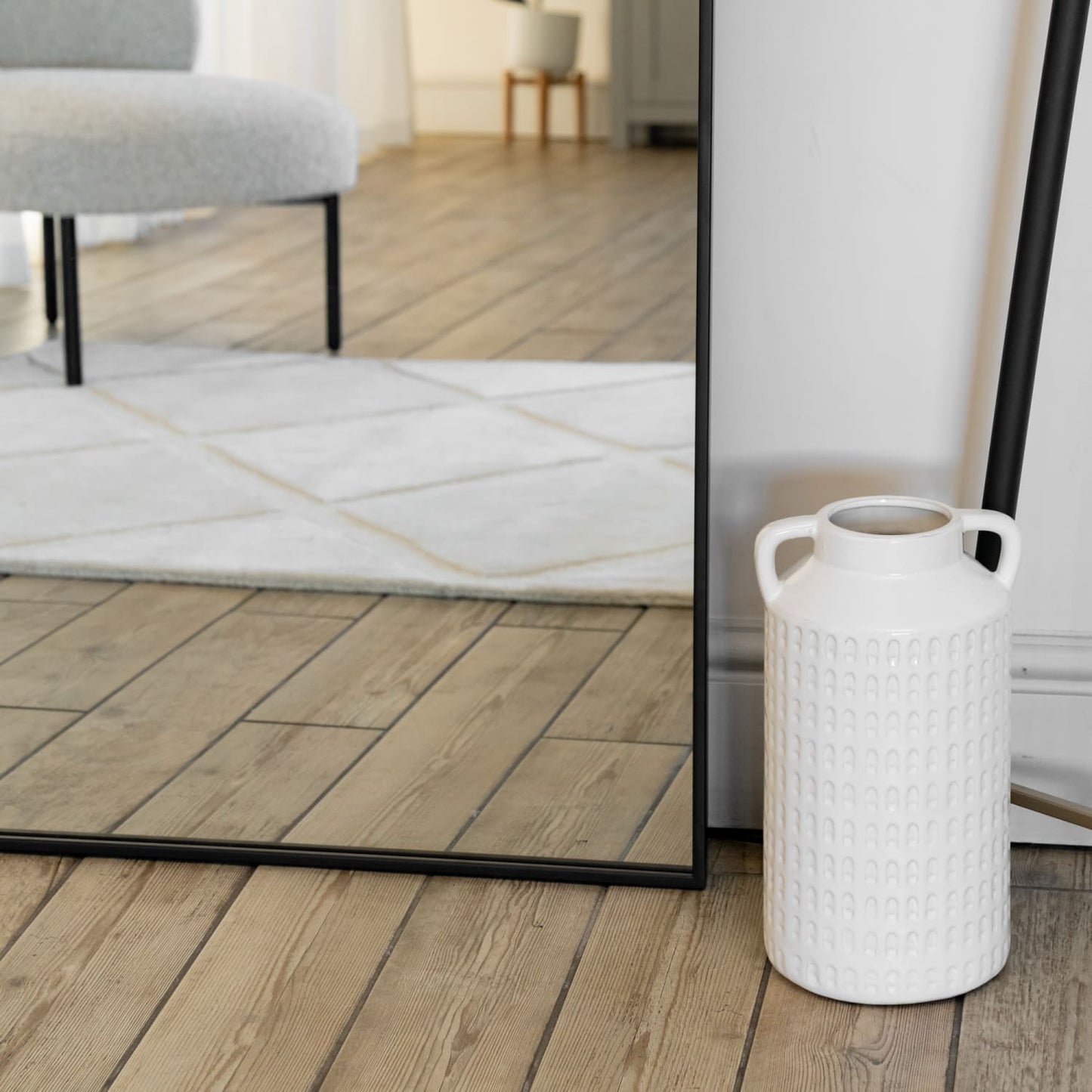 Black Metal Gentle Arch Mirror
